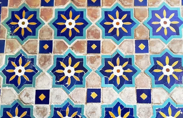 راهنمای خرید کاشی معقلی + قیمت عالی